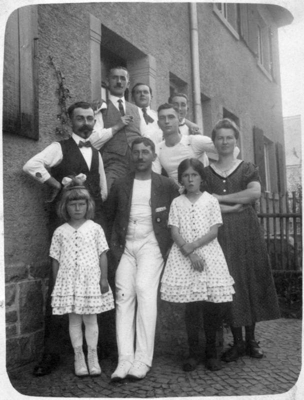 Turner mit Familie, Saarland, wohl 1910er