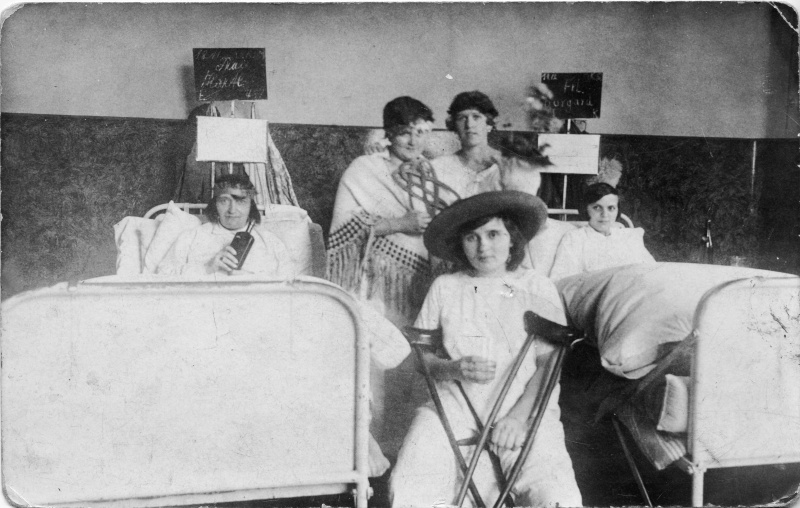 Frauenkrankenstation, wohl 1910er