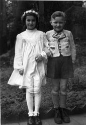 Saarbrücker Kommunionskinder, um 1935