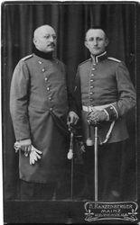 Zwei Offiziere, wohl um 1900-1910