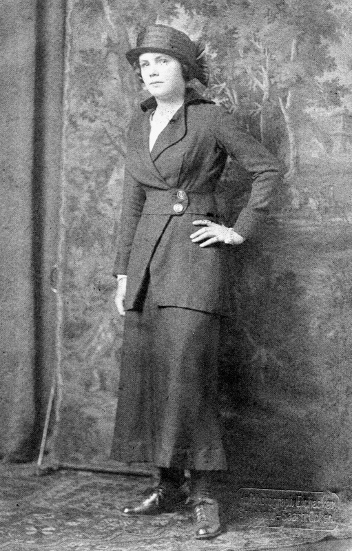 Frau in Saarbrücken, 21.08.1916