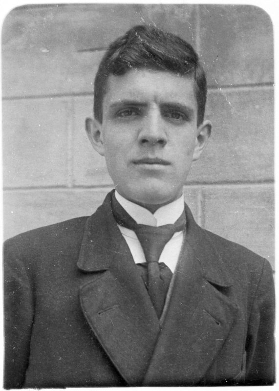 Junger Mann aus Saarbrücken um 1915